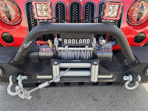 Used 2012 Jeep Wrangler Unlimited Sport image 11