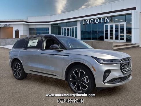 New 2026 Lincoln Nautilus Reserve AWD/4WD image 5