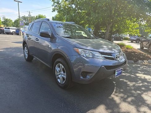 Used 2014 Toyota RAV4 LE AWD/4WD image 10