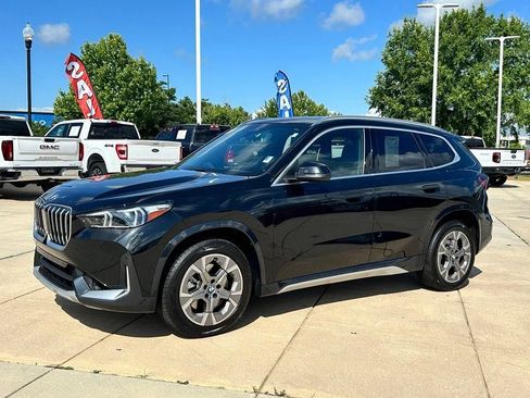 Used 2025 BMW X1 xDrive28i AWD/4WD image 4