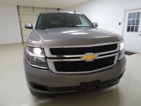 Used 2017 Chevrolet Tahoe LS RWD image 9