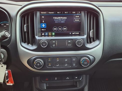 Used 2019 Chevrolet Colorado LT w/ LT Convenience Package image 5