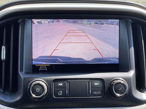 Used 2019 GMC Canyon SLE w/ Elevation Edition image 21