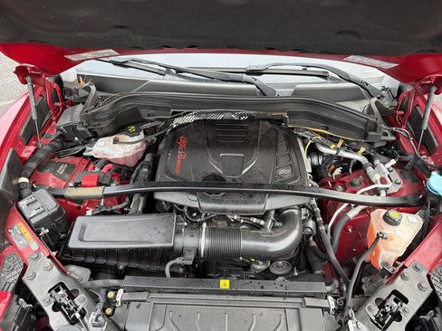 Used 2018 Alfa Romeo Stelvio Sport w/ Quick Order Package 22J Sport image 9