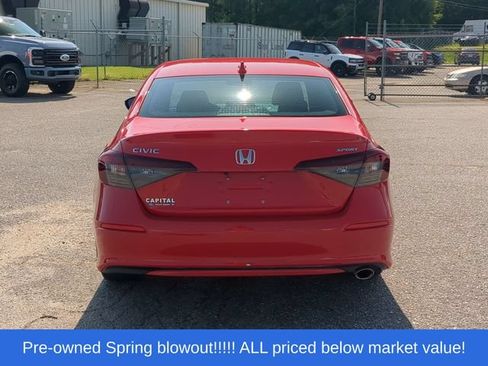 Used 2025 Honda Civic Sport image 12