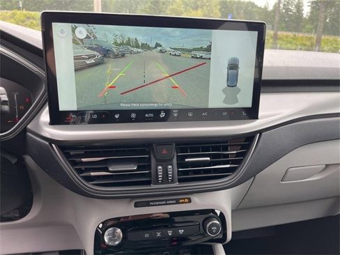 New 2025 Ford Escape Base image 19