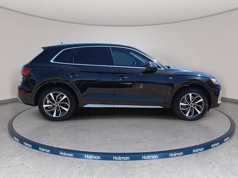 Used 2023 Audi Q5 2.0T Premium Plus w/ Premium Plus Package AWD/4WD image 5
