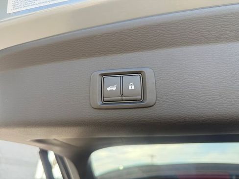 New 2026 Mitsubishi Outlander SEL FWD image 10