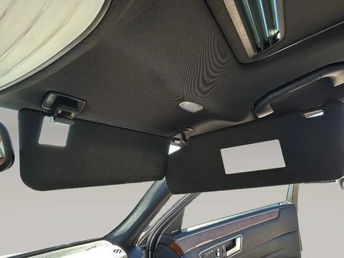 Used 2014 Mercedes-Benz E 350 Sedan image 25