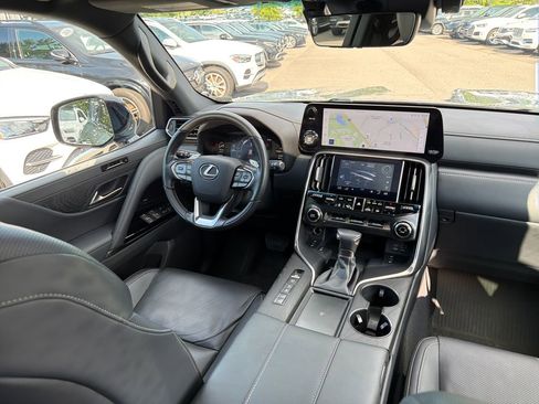 Used 2023 Lexus LX 600 4WD w/ Appearance Package image 63