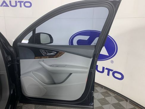 Used 2017 Audi Q7 3.0T Premium Plus image 42