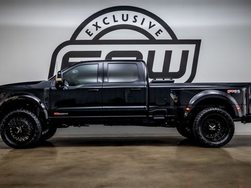 Used 2026 Ford F450 Platinum w/ Platinum Plus Package image 5