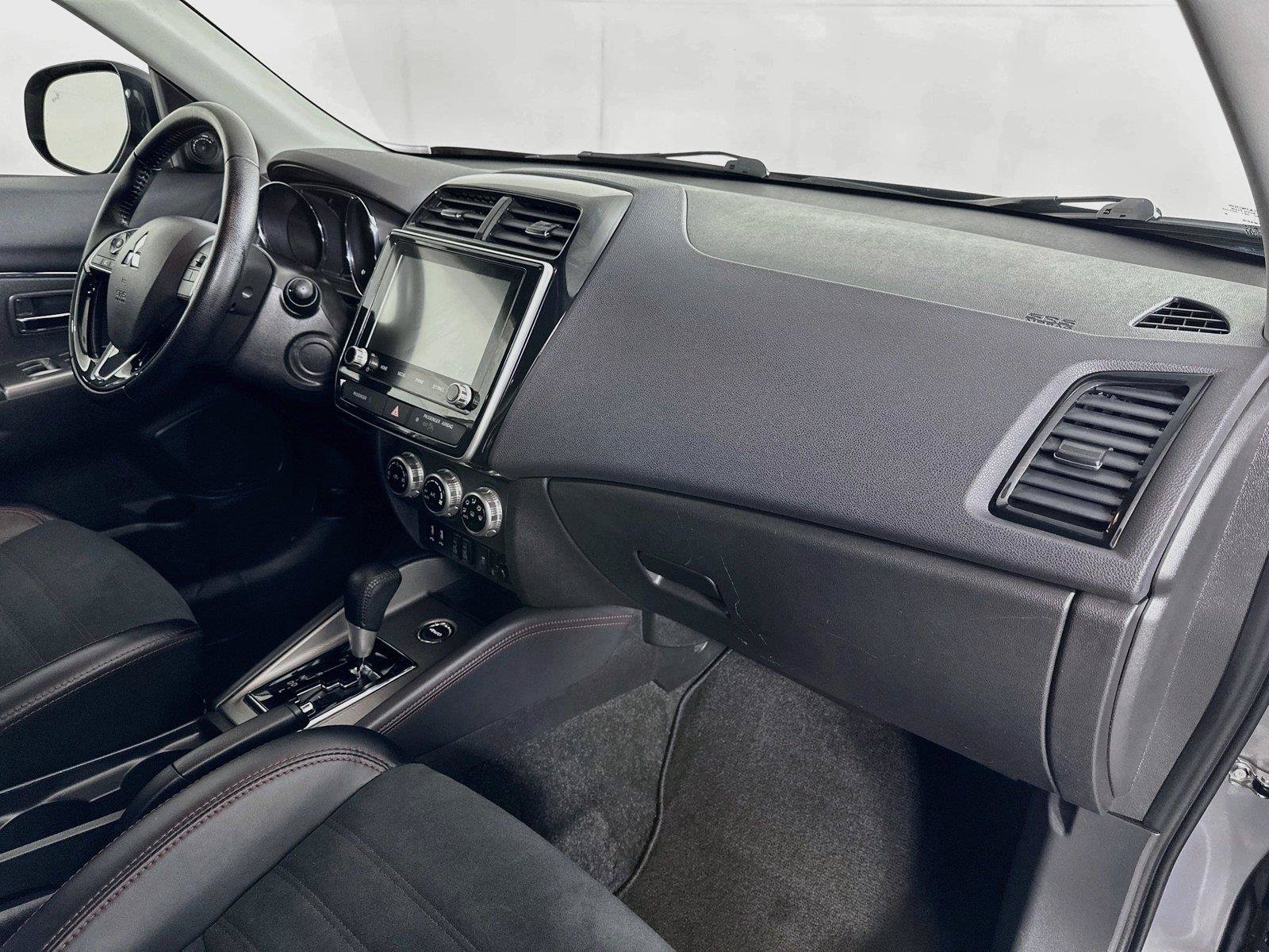 Used 2024 Mitsubishi Outlander Sport AWD image 28