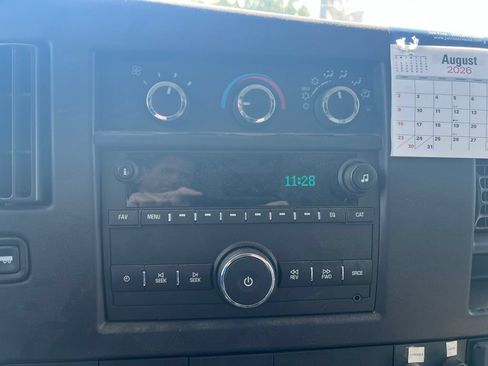 Used 2024 Chevrolet Express 3500 w/ Power Convenience Package RWD image 8