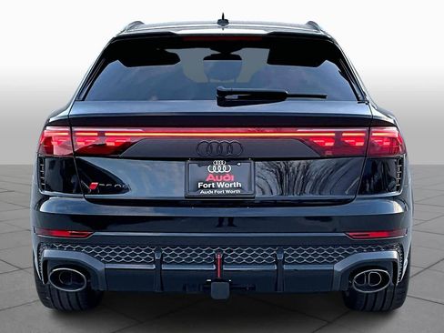 New 2026 Audi RS Q8 performance image 4