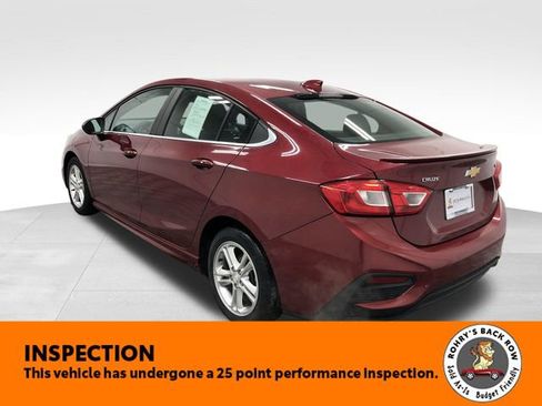 Used 2018 Chevrolet Cruze LT w/ Sun And Sound Package image 4