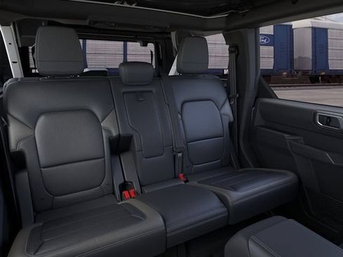 New 2026 Ford Bronco Outer Banks AWD/4WD image 11