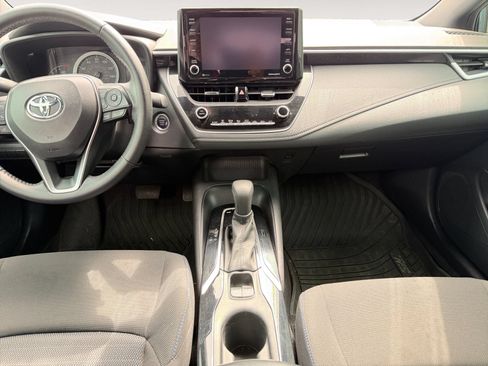 Used 2022 Toyota Corolla SE w/ SE Premium Package FWD image 11