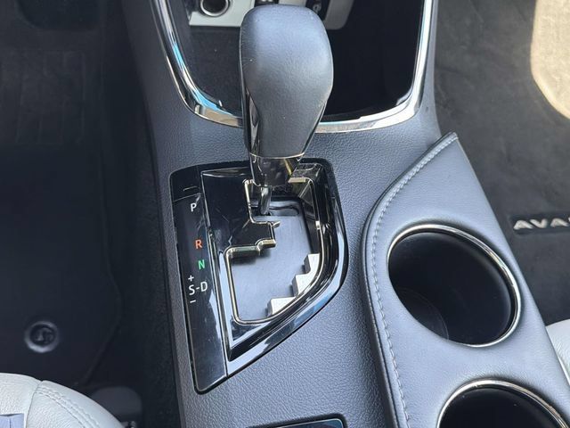 Used 2018 Toyota Avalon XLE Premium FWD image 28