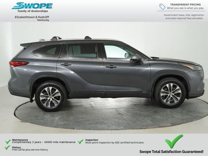 Used 2021 Toyota Highlander XLE