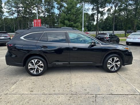 Used 2022 Subaru Outback Limited AWD/4WD image 8