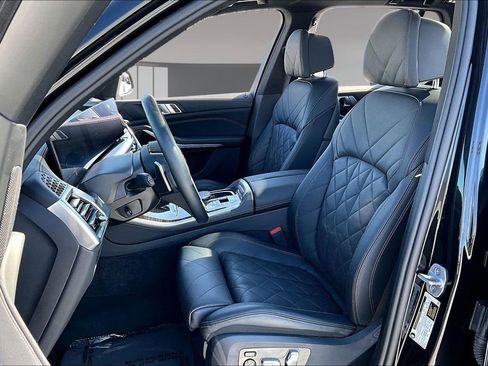 Used 2024 BMW X5 sDrive40i w/ Climate Comfort Package RWD image 19