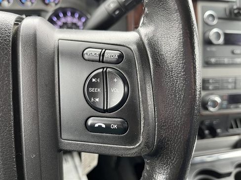 Used 2011 Ford F250 Lariat w/ Lariat Interior Pkg image 23