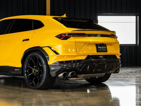 Used 2024 Lamborghini Urus Performante AWD/4WD image 37