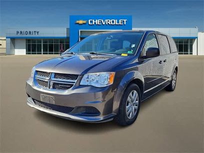 Used 2017 Dodge Grand Caravan SE w/ Power Window Group