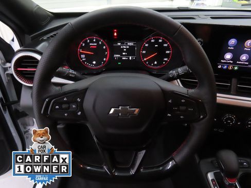 Used 2024 Chevrolet Trax RS w/ Driver Confidence Package image 14