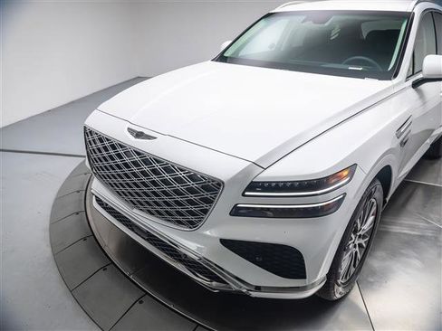 New 2026 Genesis GV80 2.5T image 9