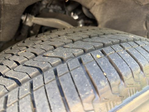 Used 2023 Chevrolet Silverado 1500 LTZ w/ LTZ Premium Package image 12