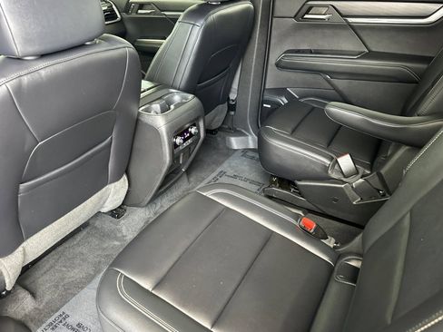 Certified 2024 GMC Acadia Elevation FWD image 14