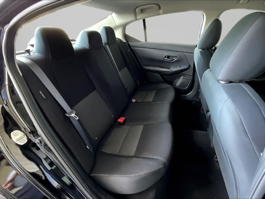 Used 2024 Nissan Sentra SV FWD image 25