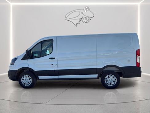 New 2026 Ford Transit 250 Low Roof RWD image 2