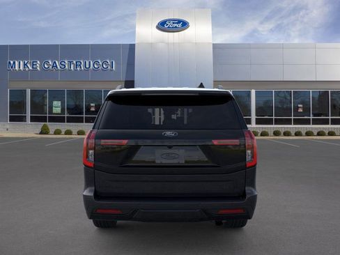 New 2026 Ford Expedition Max Platinum w/ Stealth Appearance Package image 5