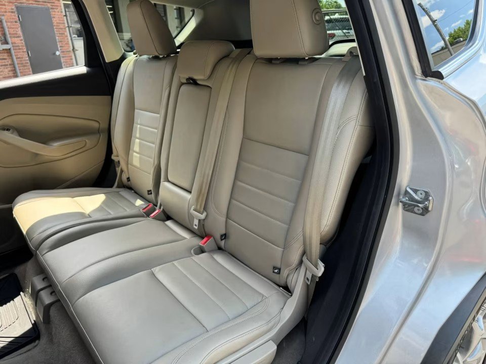 Used 2015 Ford Escape Titanium AWD/4WD image 17