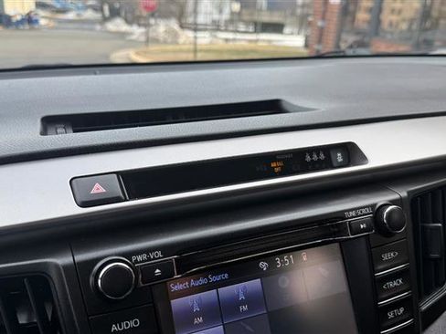 Used 2017 Toyota RAV4 LE image 36