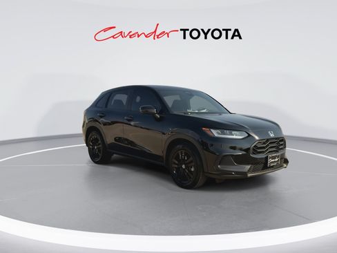 Used 2026 Honda HR-V Sport image 2