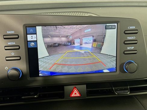 New 2026 Hyundai Elantra SEL Sport FWD image 16