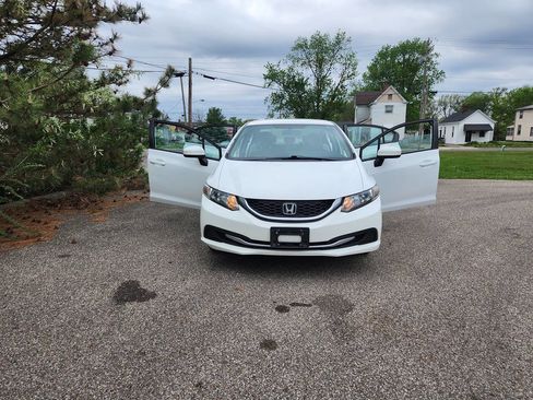 Used 2014 Honda Civic LX image 29