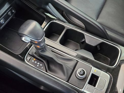 Used 2023 Kia Telluride S FWD image 20