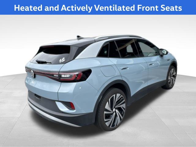 Certified 2025 Volkswagen ID.4 Pro S Plus AWD/4WD image 5
