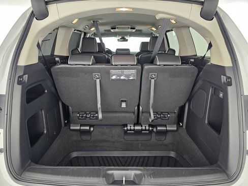 Used 2026 Honda Odyssey Elite image 15