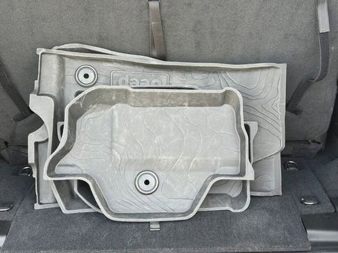 Used 2019 Jeep Wrangler Sport AWD/4WD image 31