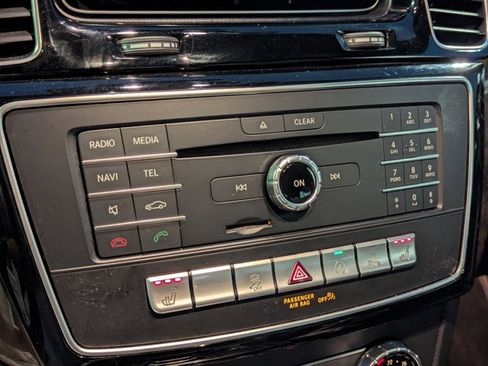 Used 2017 Mercedes-Benz GLS 450 4MATIC image 15