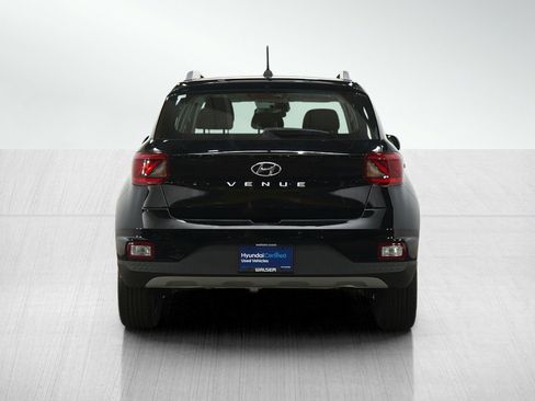 Certified 2023 Hyundai Venue SEL w/ Cargo Package FWD image 4