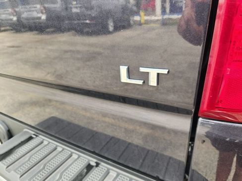 Used 2024 Chevrolet Silverado 1500 LT RWD image 9