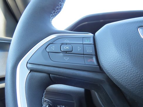 New 2025 Jeep Grand Cherokee L Altitude image 25