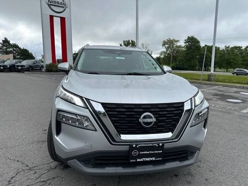 Certified 2023 Nissan Rogue SV w/ SV Premium B Package AWD/4WD image 10